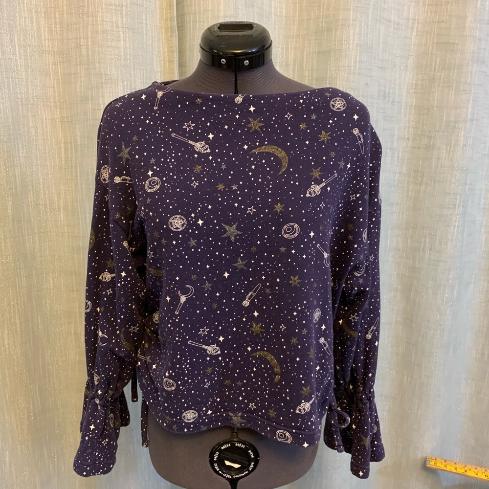GU JPN special Sailor Moon crop sweatshirt
